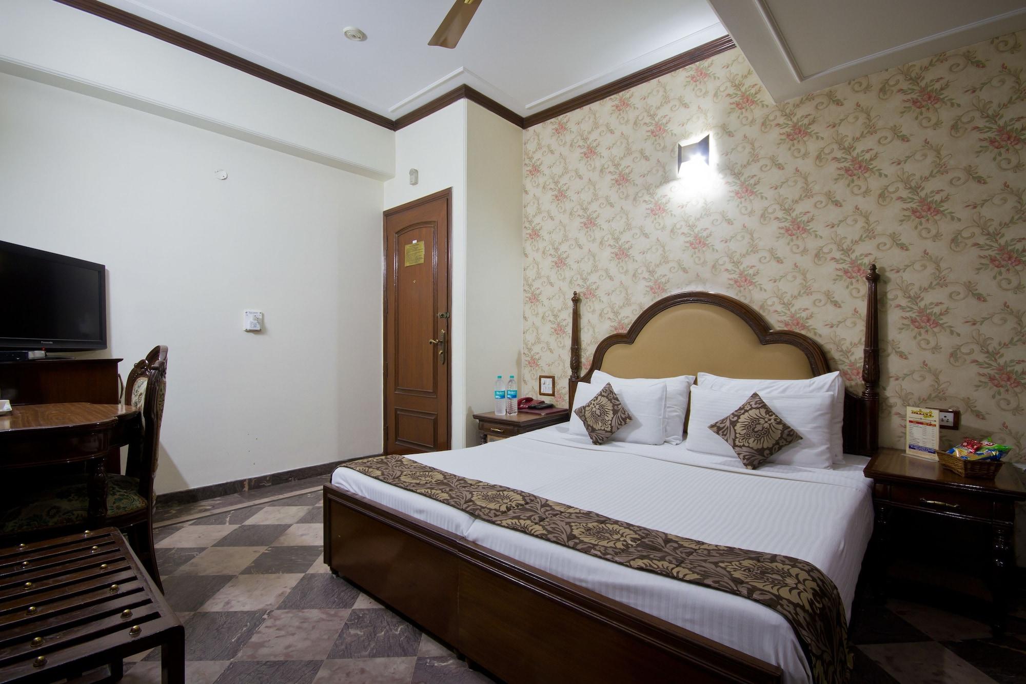 Hotel Sunstar Grand Делі Екстер'єр фото