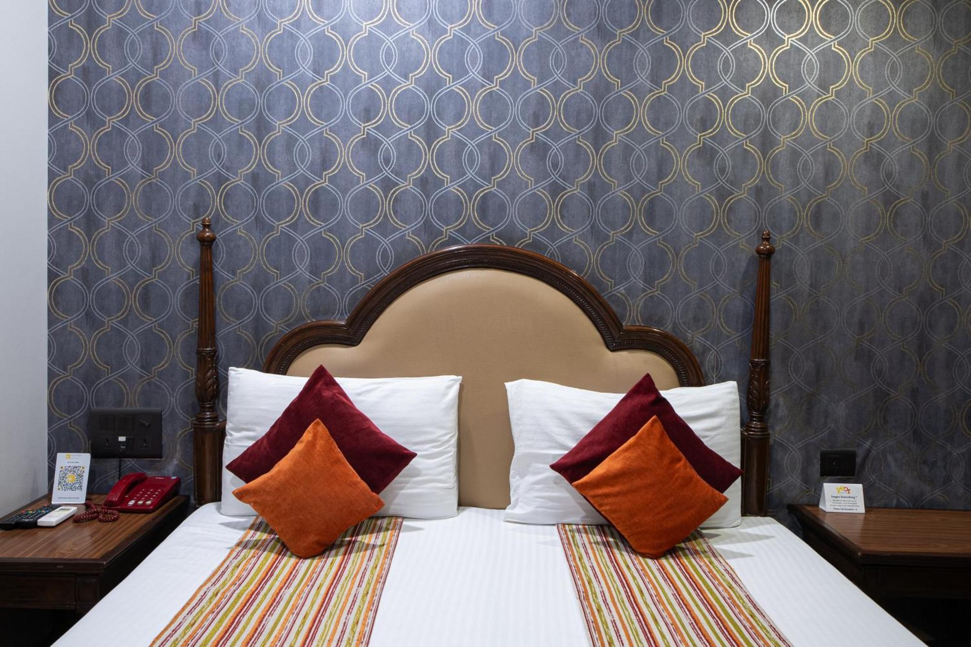 Hotel Sunstar Grand Делі Екстер'єр фото