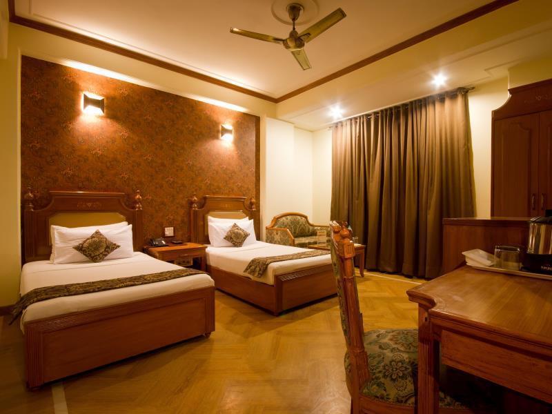 Hotel Sunstar Grand Делі Екстер'єр фото